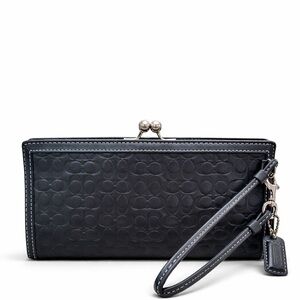 COMING SOON
Coach Vintage Clutch/Wristlet-EUC